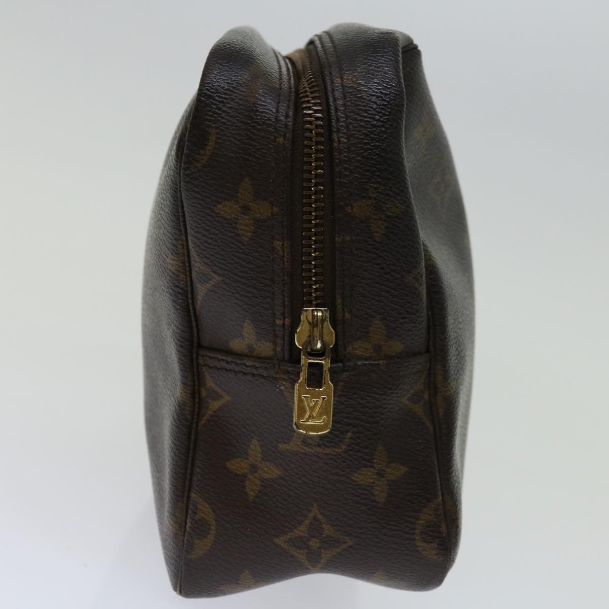 LOUIS VUITTON Trousse de Toilette Clutch Bag