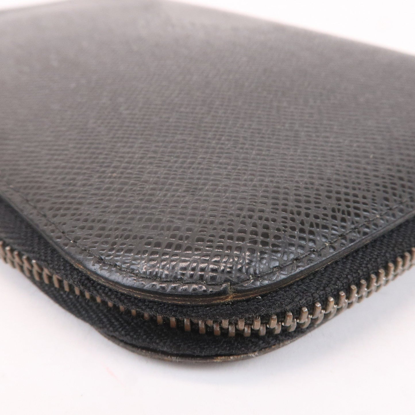 Louis Vuitton Taiga Organizer Atoll Long Wallet Ardoise M30652