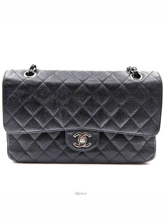 Caviar Classic Medium Chanel