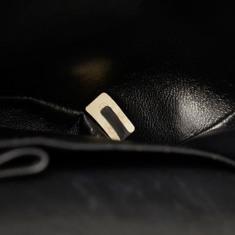 Chanel Mattress 25 Double Flat Chain houlder Bag Black Sweater Lady Chanel