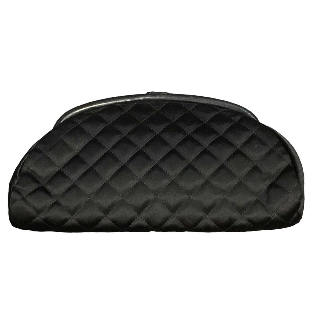 Clutch Luxury Designer By Chanel  Size: Medium