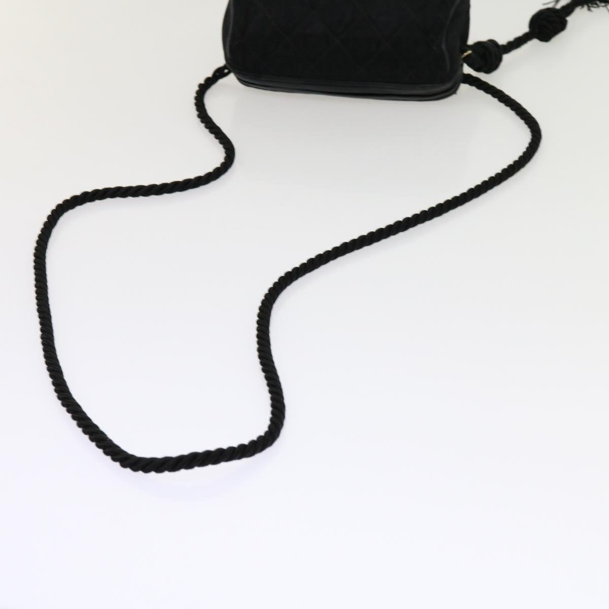 CHANEL Shoulder Bag