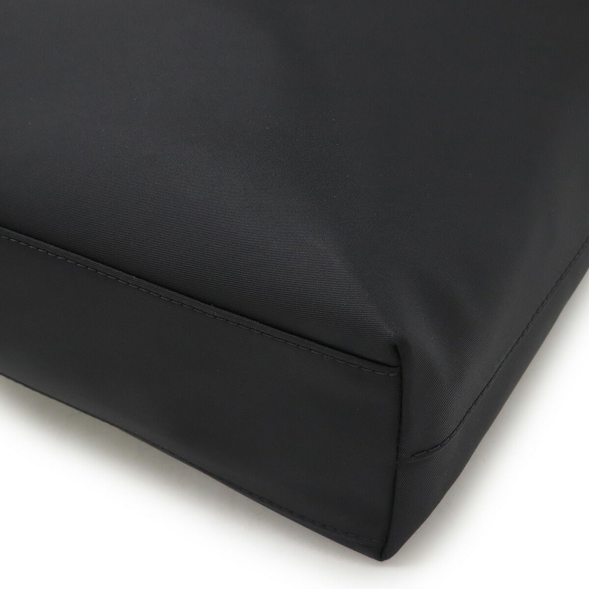 Burberry ARTIE Nylon Leather 2way Bag