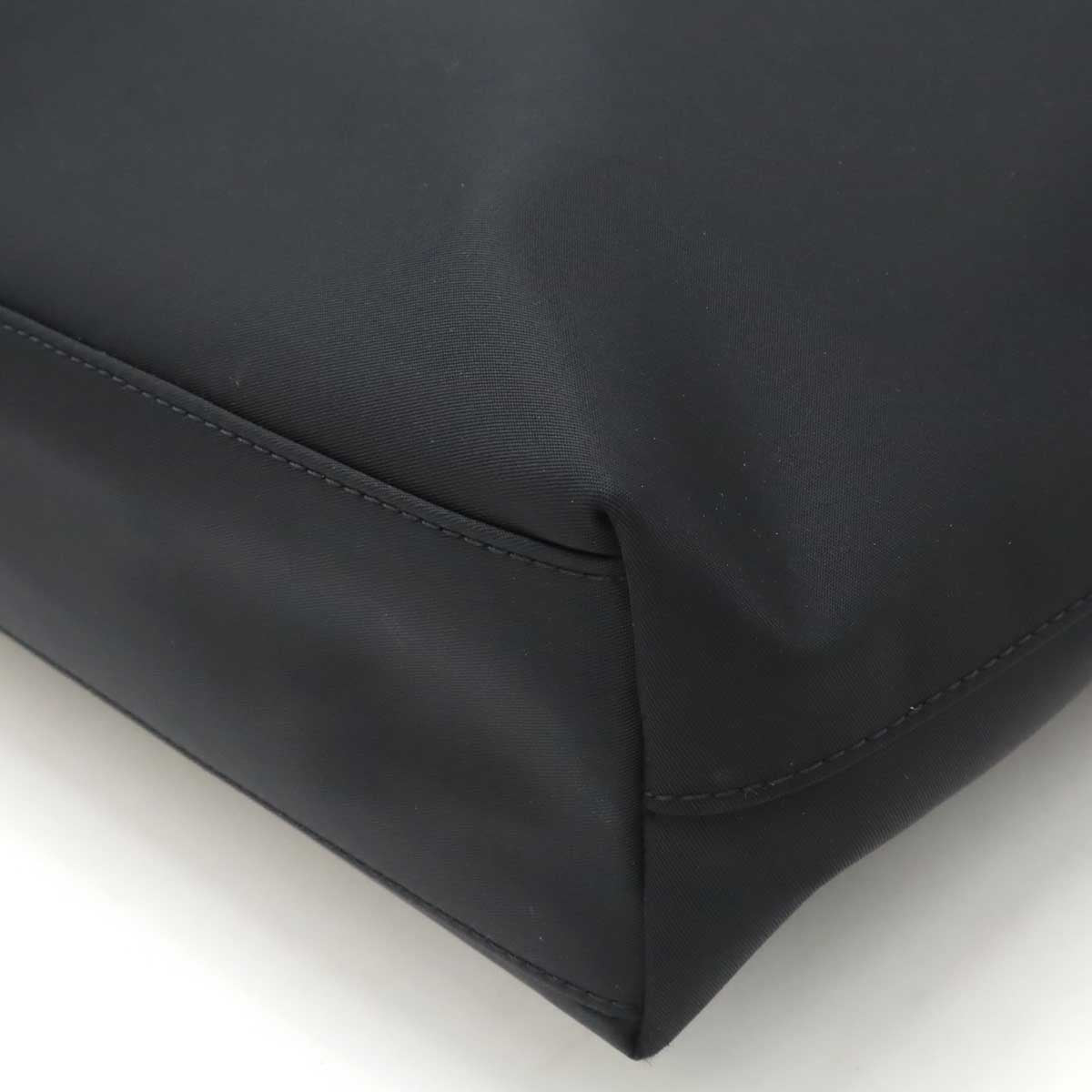 Burberry ARTIE Nylon Leather 2way Bag