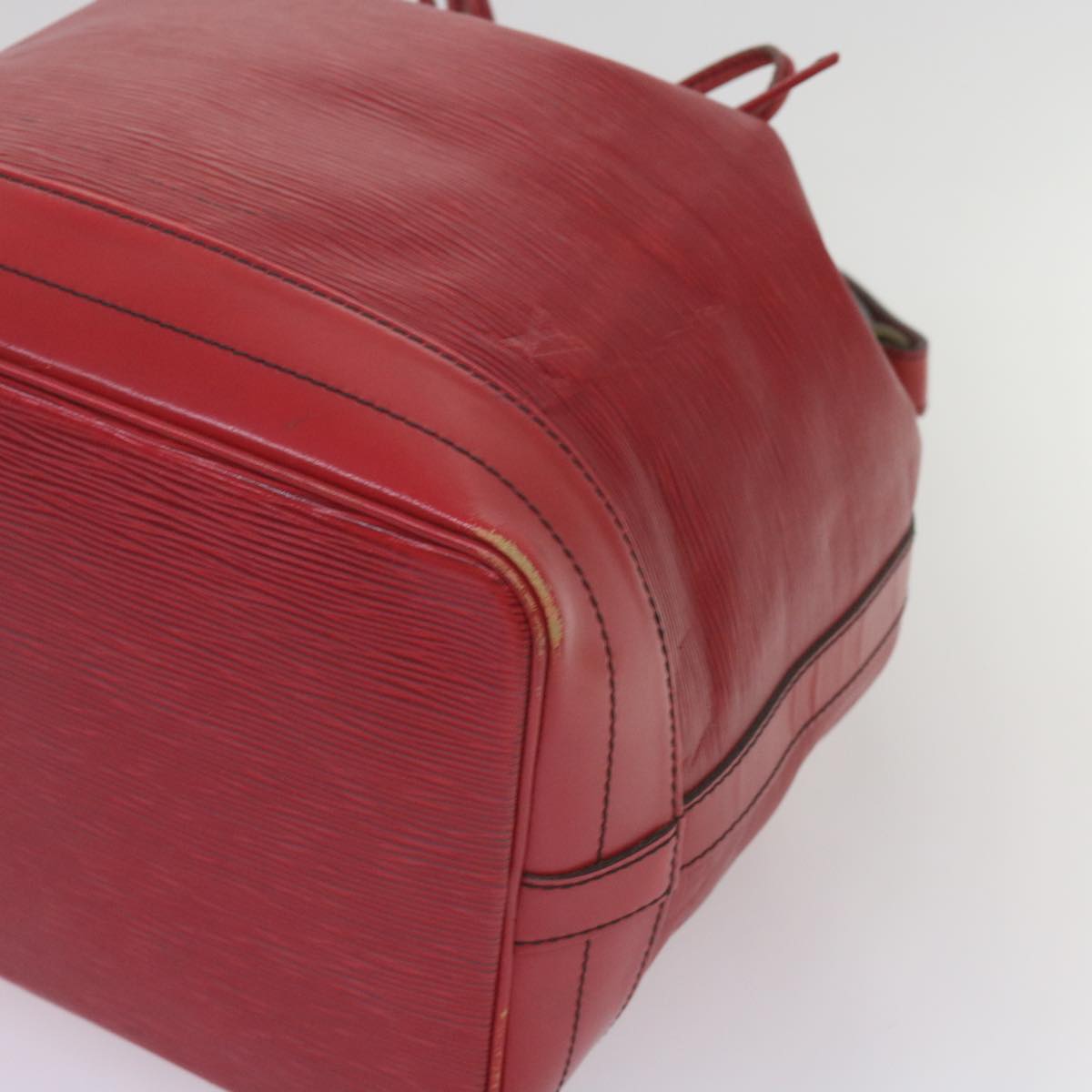 LOUIS VUITTON Noe Shoulder Bag