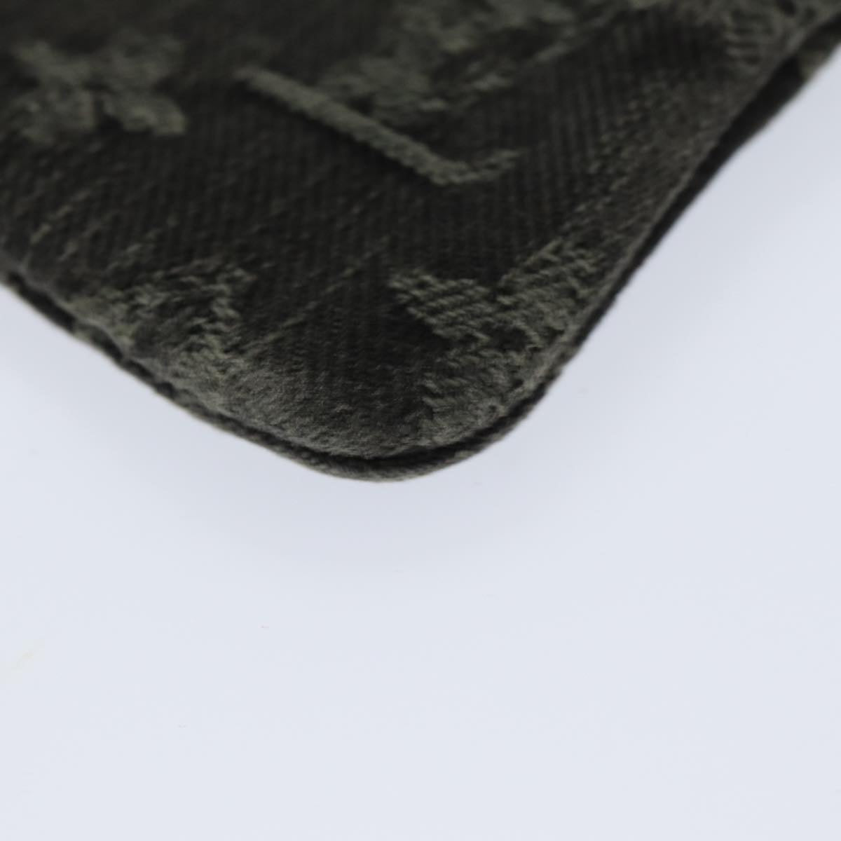 LOUIS VUITTON Pochette Cles Wallet