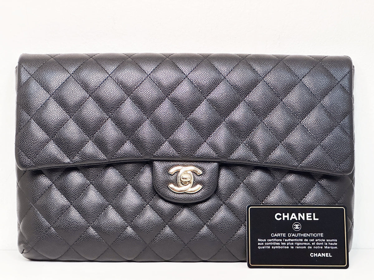 Chanel Quilted Caviar Classic Clutch GHW Black 2683 holo card