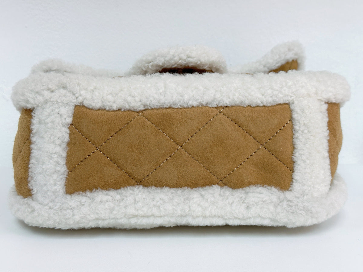 Chanel Medium Shearling Coco Neige Flap  holo card 264