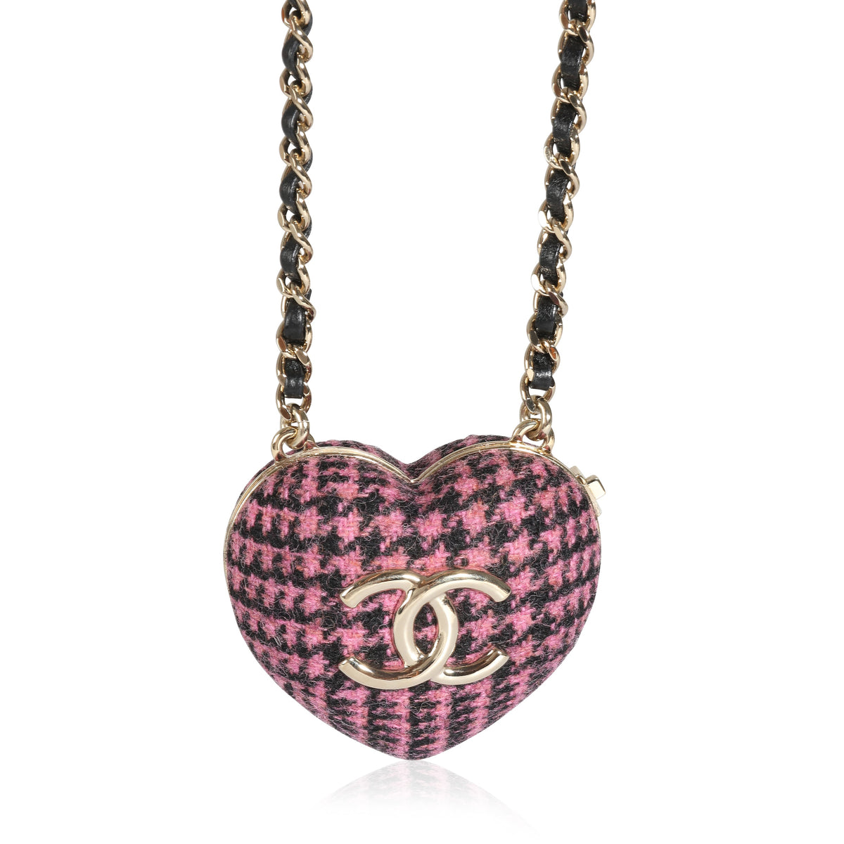 Top Quality Chanel Gold Plated 2022 Tweed Heart Locket Necklace
