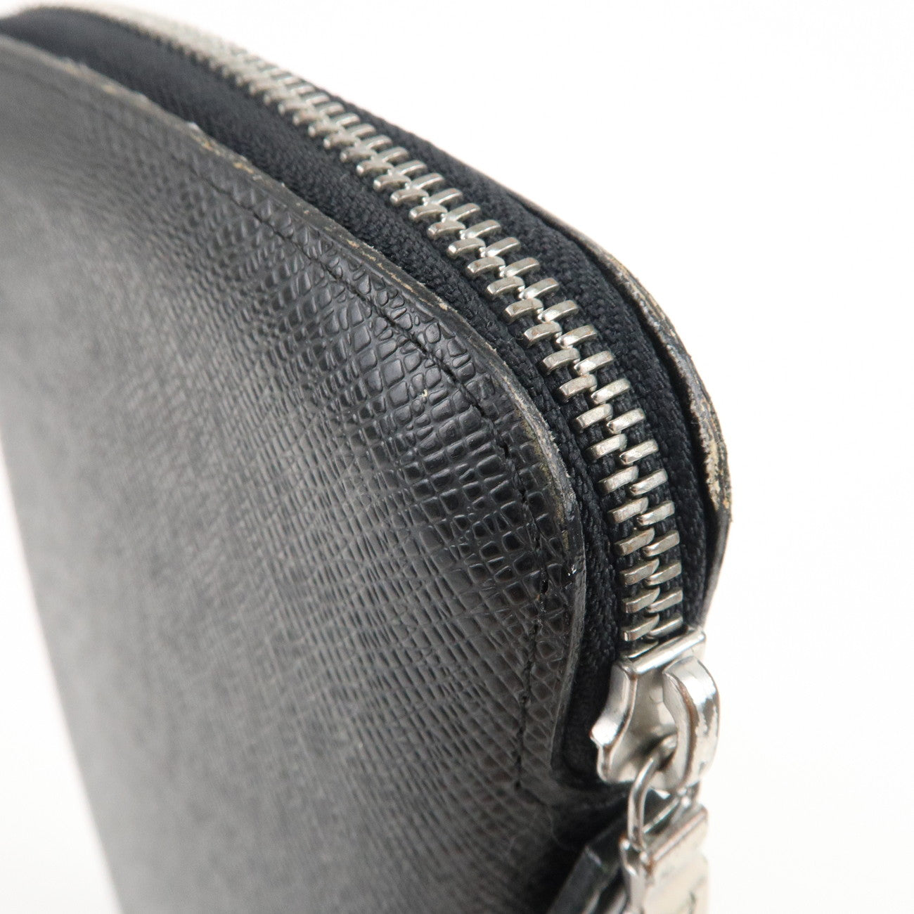 Louis Vuitton Taiga Organizer Atoll Long Wallet Ardoise M30652