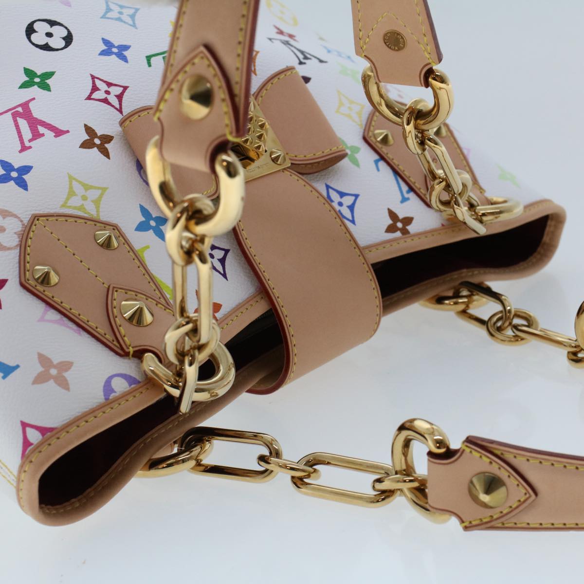 LOUIS VUITTON Annie Tote