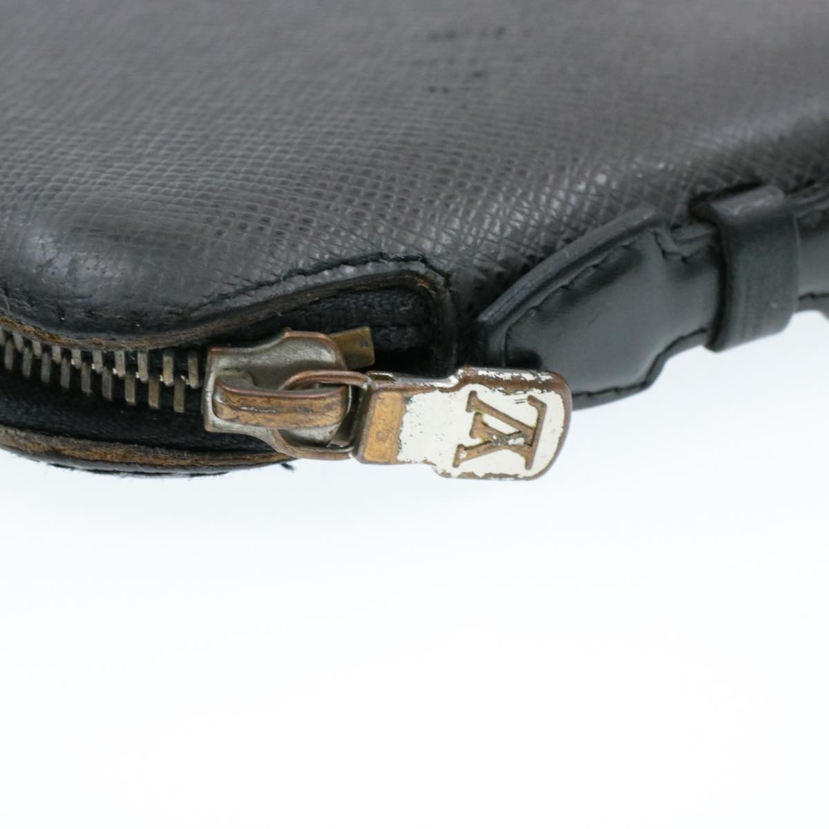LOUIS VUITTON Taiga Leather Atoll Travel Case Ardoise M30652 LV Auth 14795