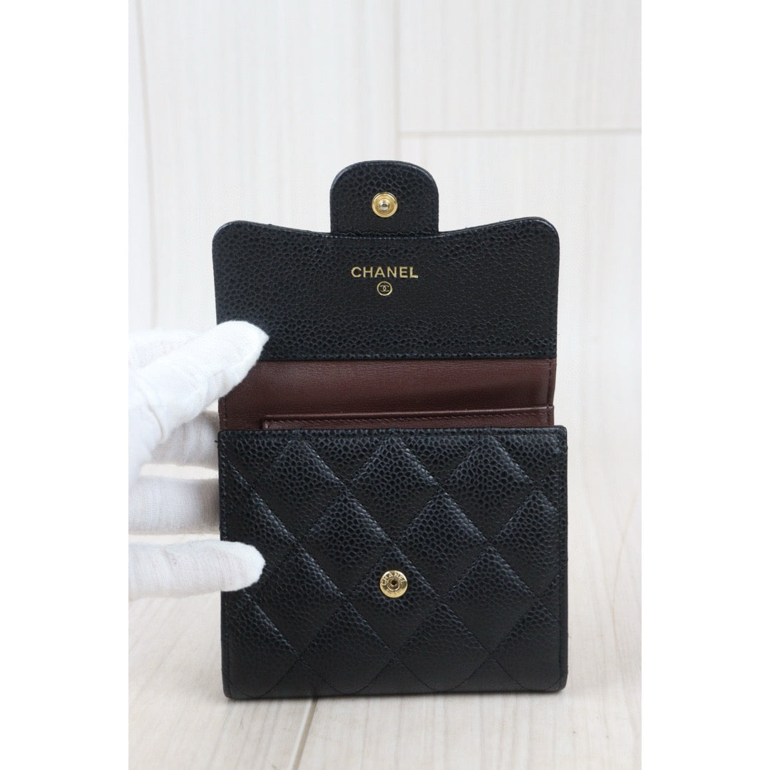 Good ( Rank AB) ｜Chanel Caviar Skin Black Wallet Made In 2018-2019Year｜24081910