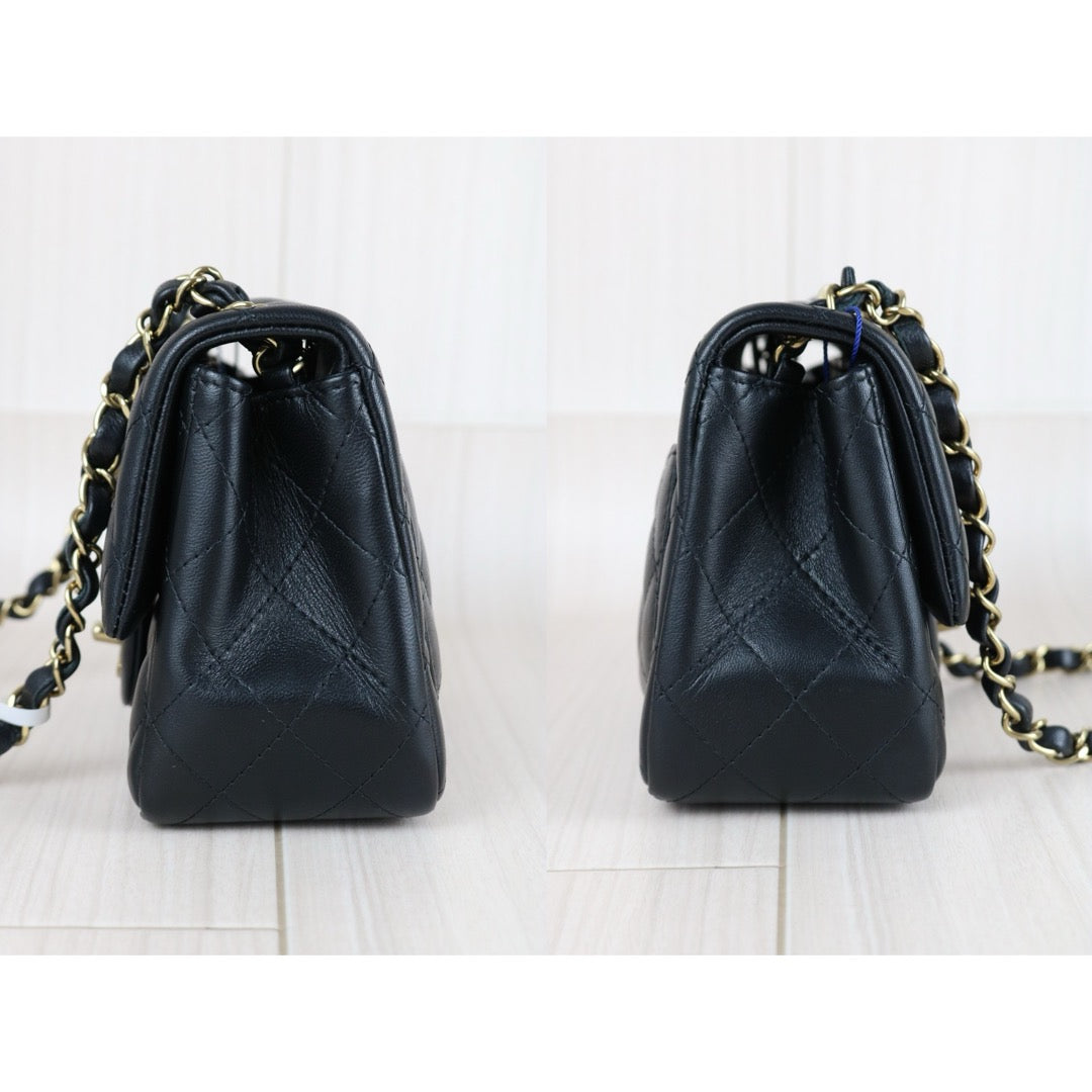 Very Good ( Rank A)｜ CHANEL Lanbskin Square 17  Shoulder Bag Black IC Chips Model ｜W25051701