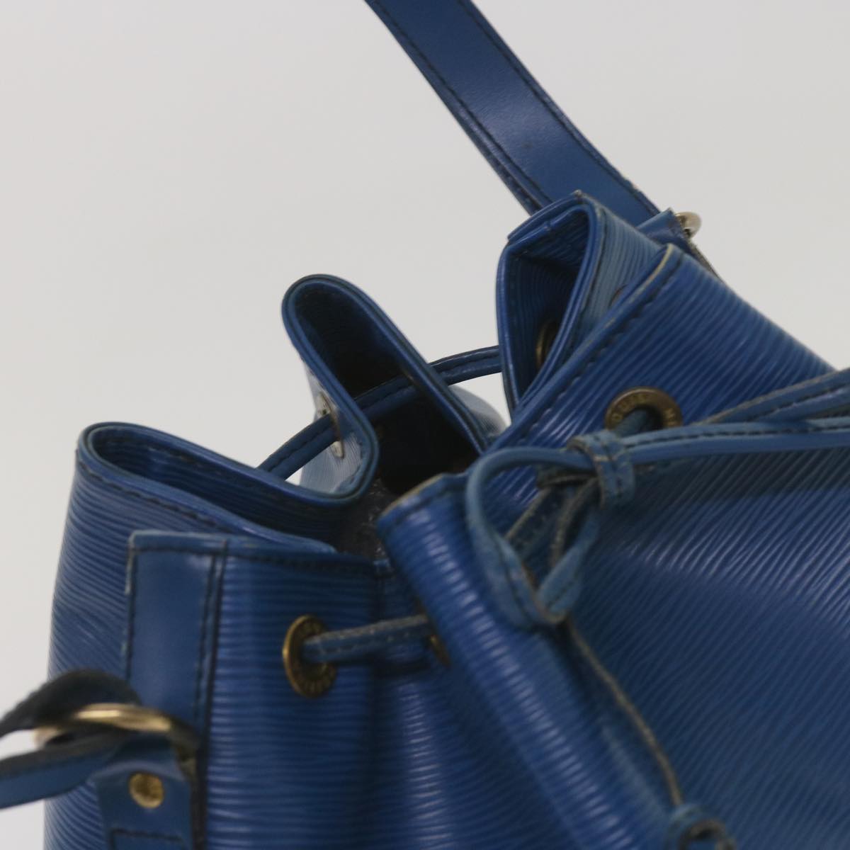 LOUIS VUITTON Petit Noe Shoulder Bag