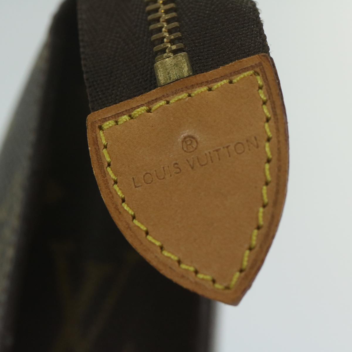 LOUIS VUITTON Trousse de Toilette Clutch Bag