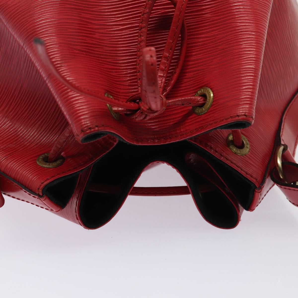 LOUIS VUITTON Noe Shoulder Bag