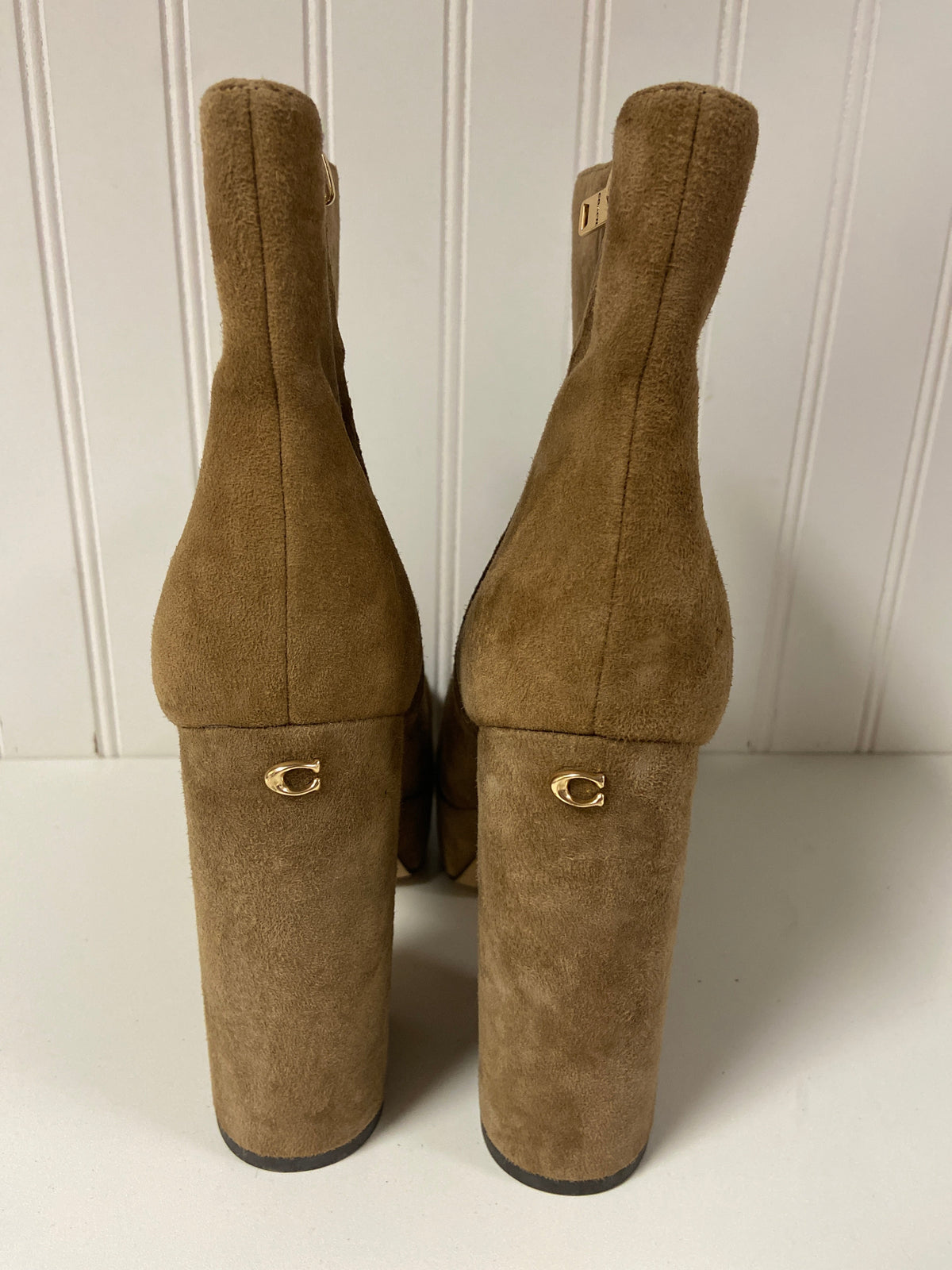 Boots Designer By Coach In Tan, Size: 8