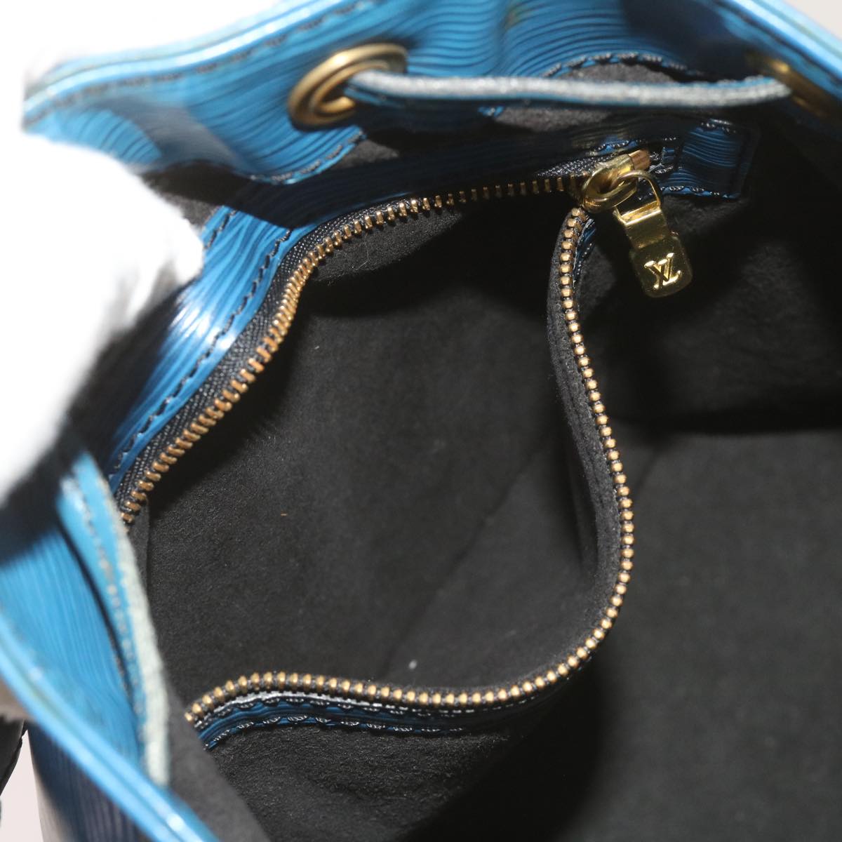 LOUIS VUITTON Petit Noe Shoulder Bag