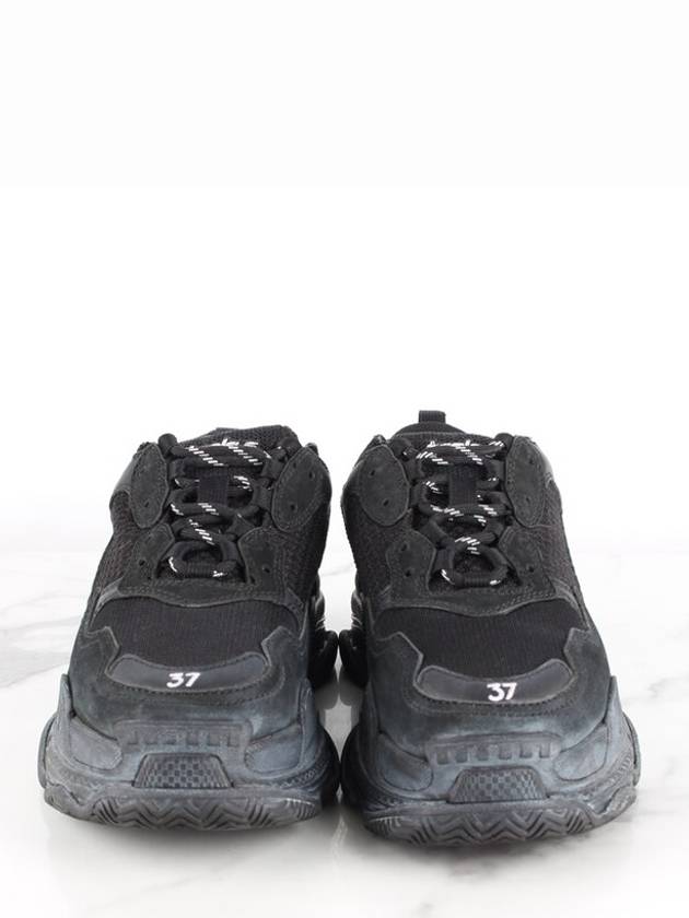 Luxury Balenciaga  Triple S dirty black sneakers 37 240