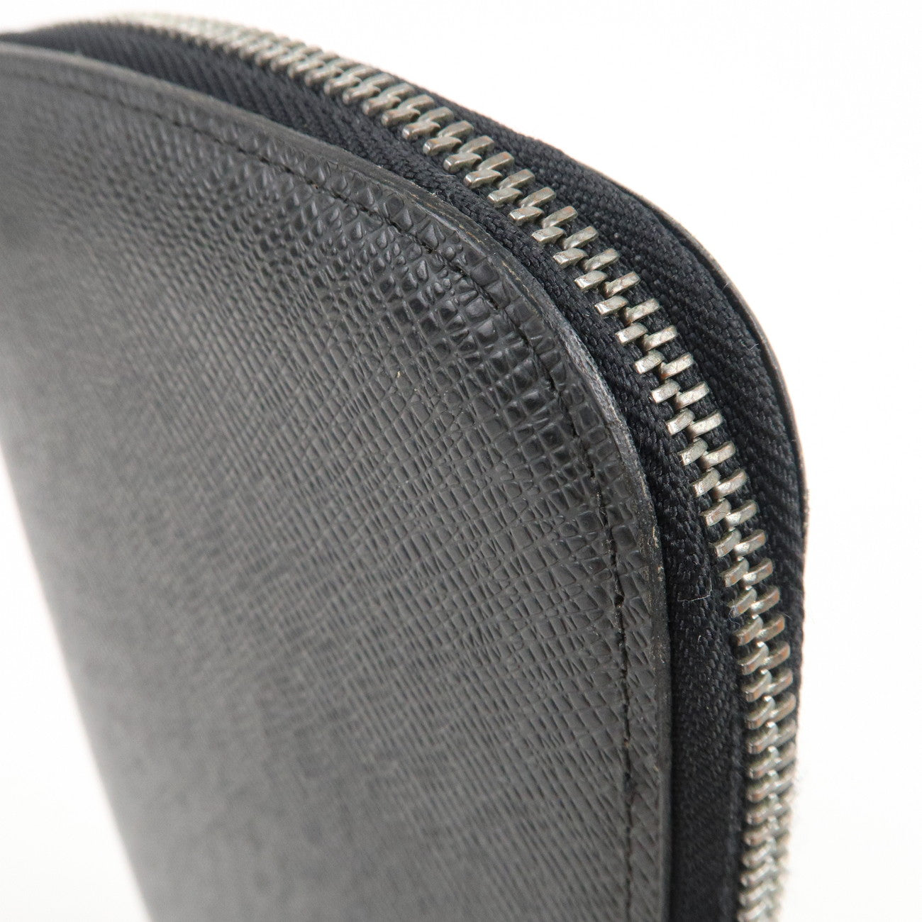 Louis Vuitton Taiga Organizer Atoll Long Wallet Ardoise M30652