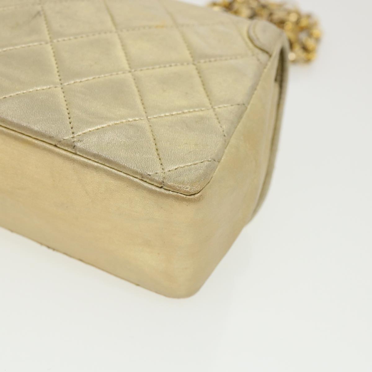 CHANEL Shoulder Bag