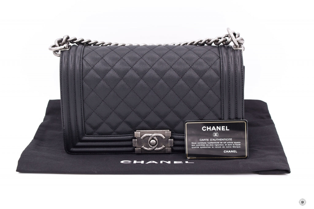 Chanel A67086 Y83338 Boy Black   94305 Caviar Medium Shoulder Bags Sbhw