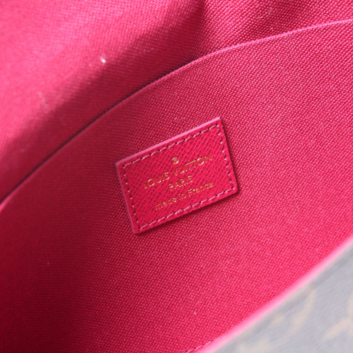 Pochette Felicie Monogram