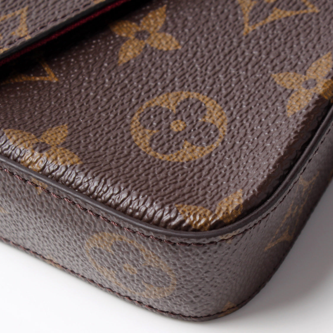 Pochette Felicie Monogram