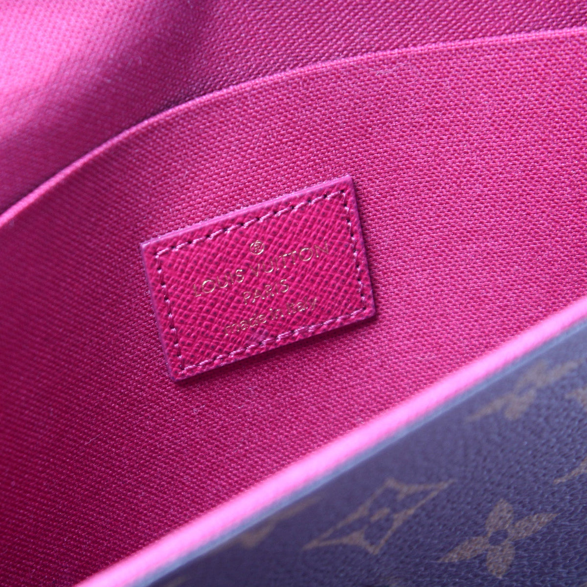 Pochette Felicie Monogram