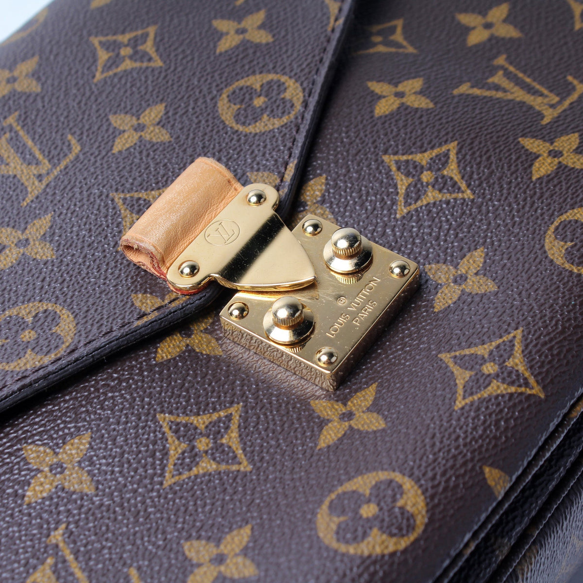 Pochette Metis Monogram