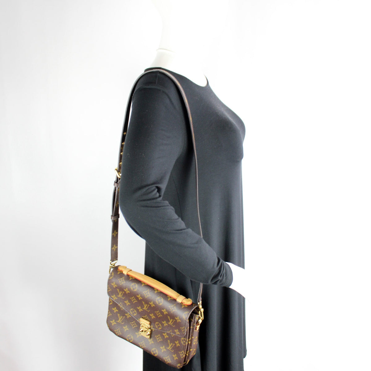 Pochette Metis Monogram