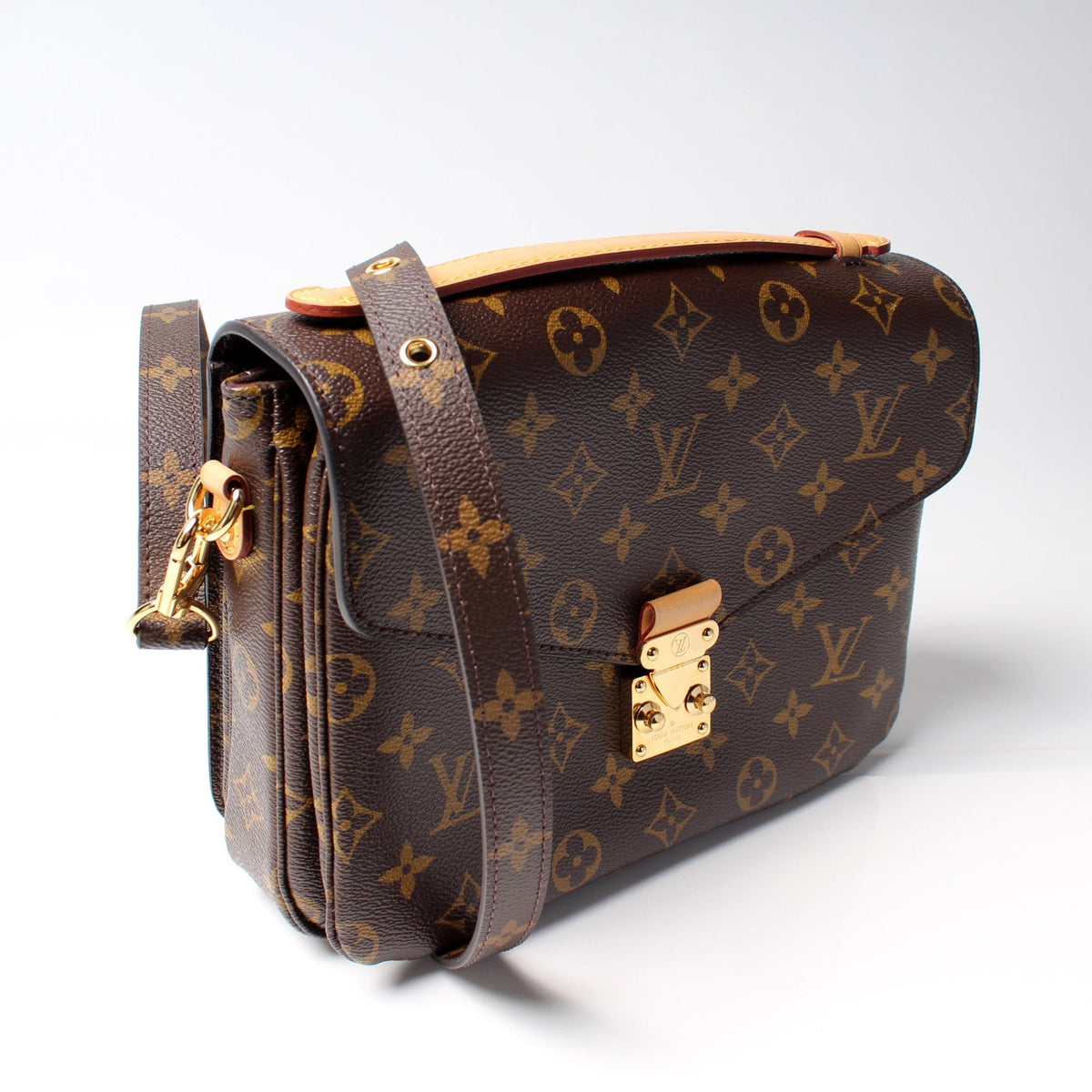 Pochette Metis Monogram