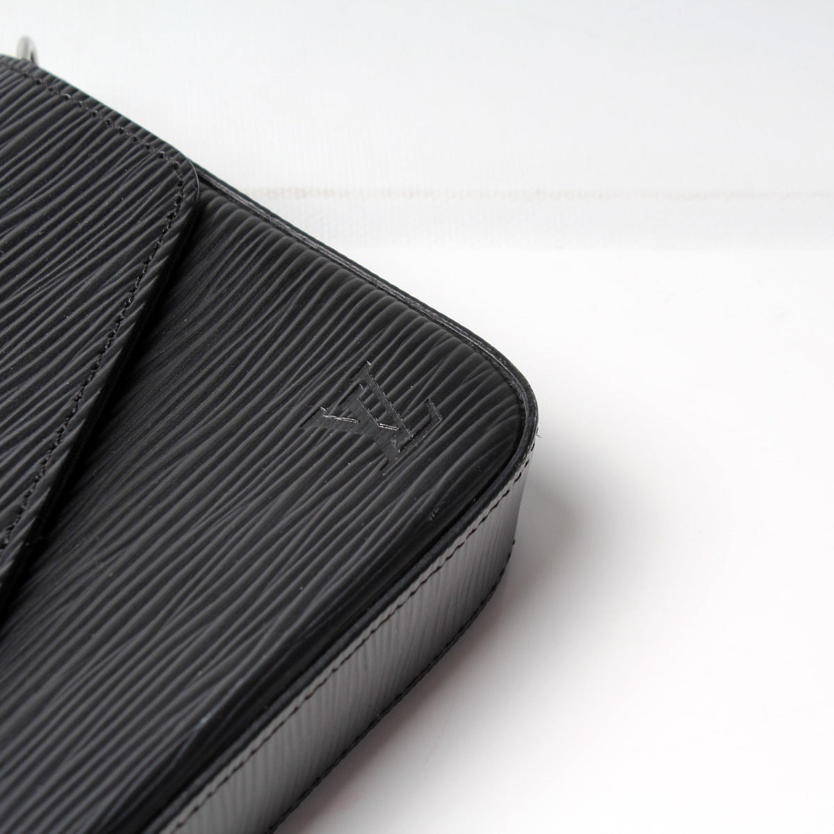Pochette Felicie Epi