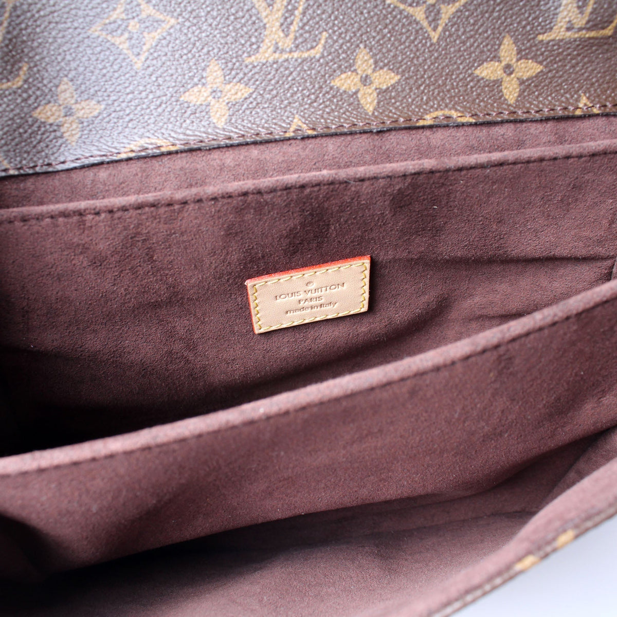 Pochette Metis Monogram