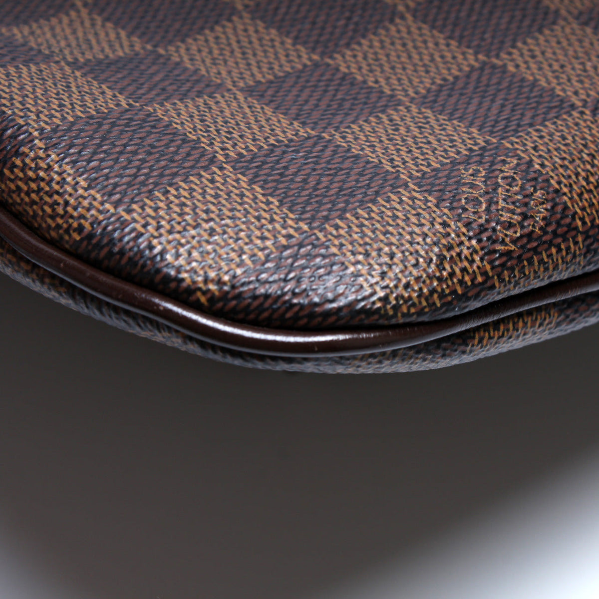 Pochette Bosphore Damier Ebene