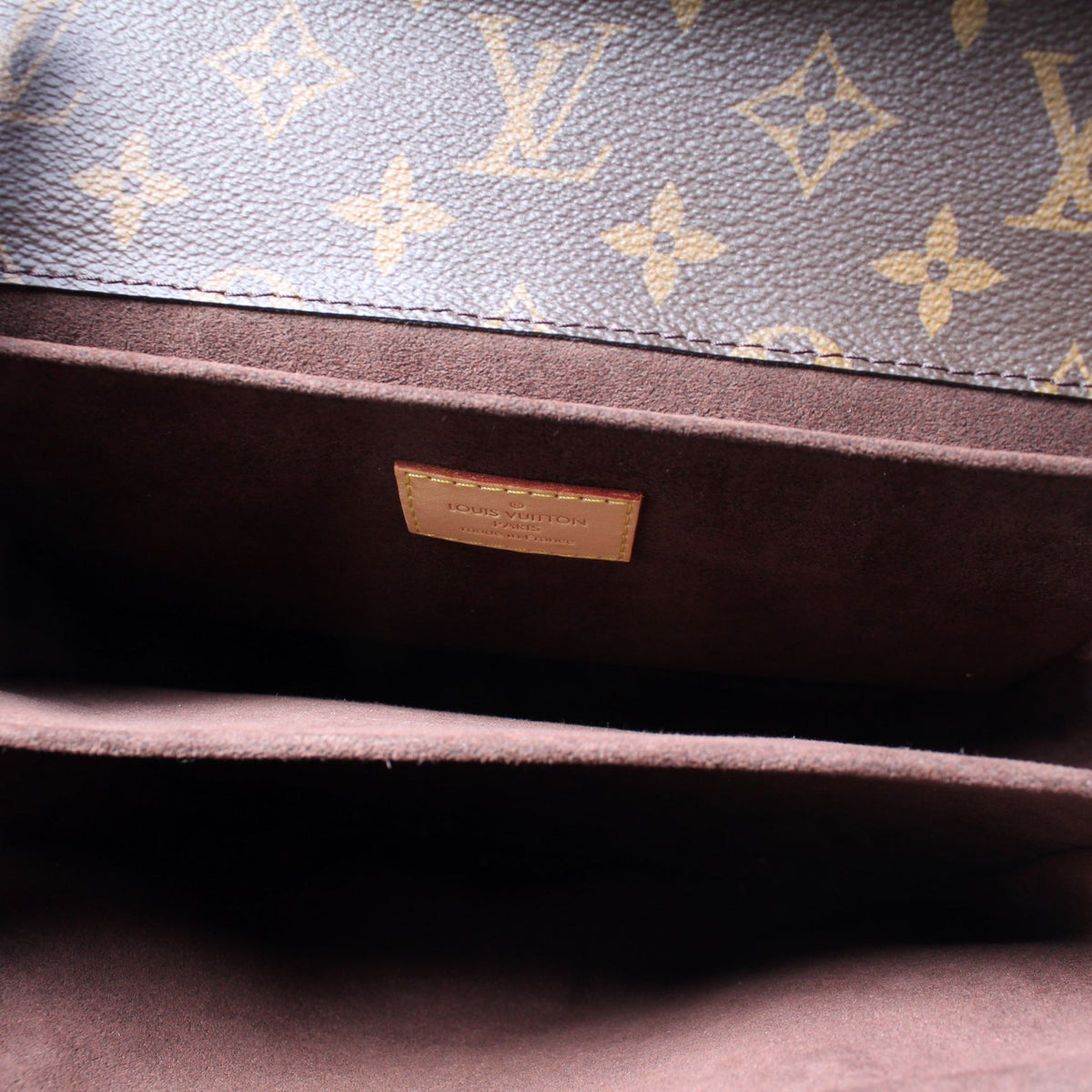 Pochette Metis Monogram
