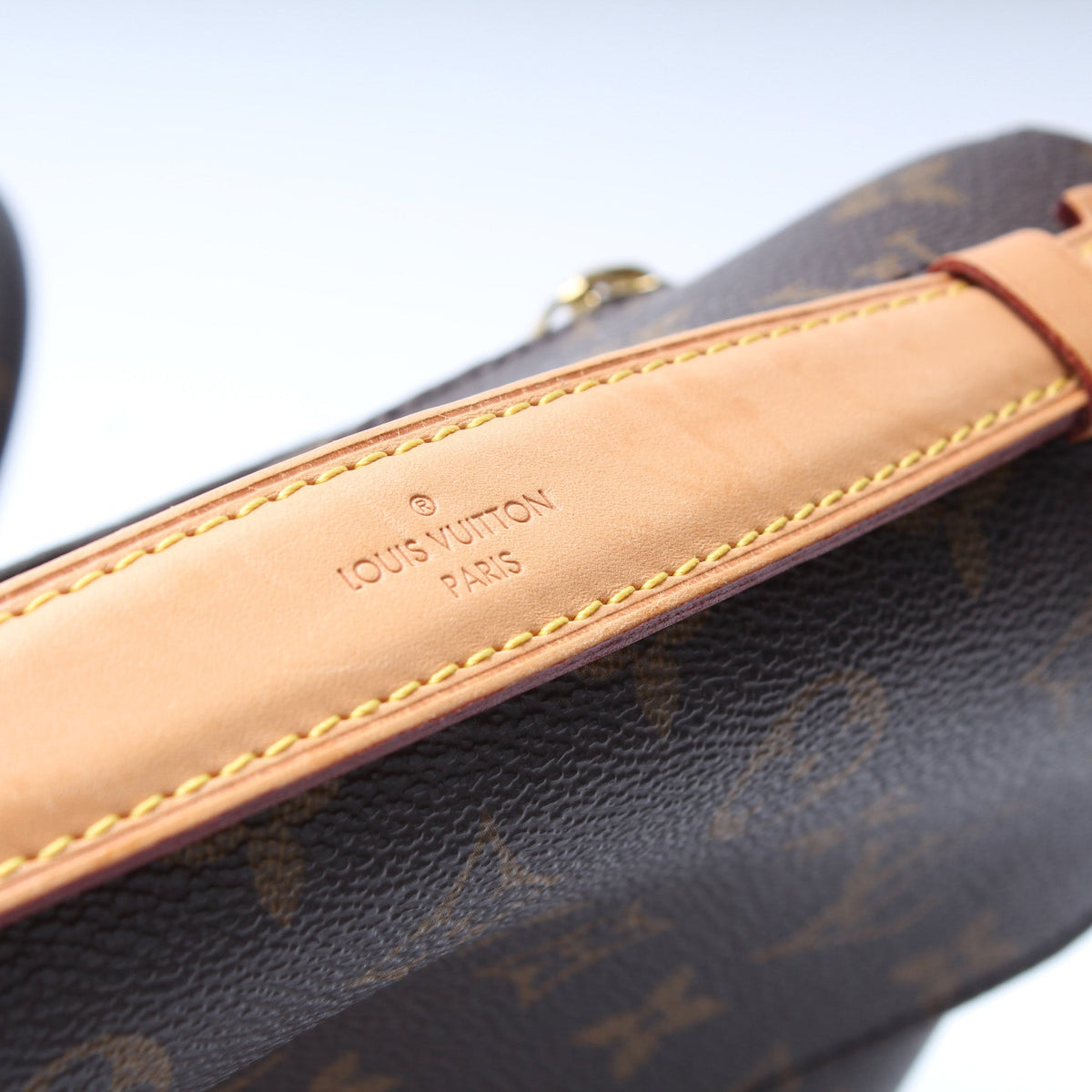 Pochette Metis Monogram