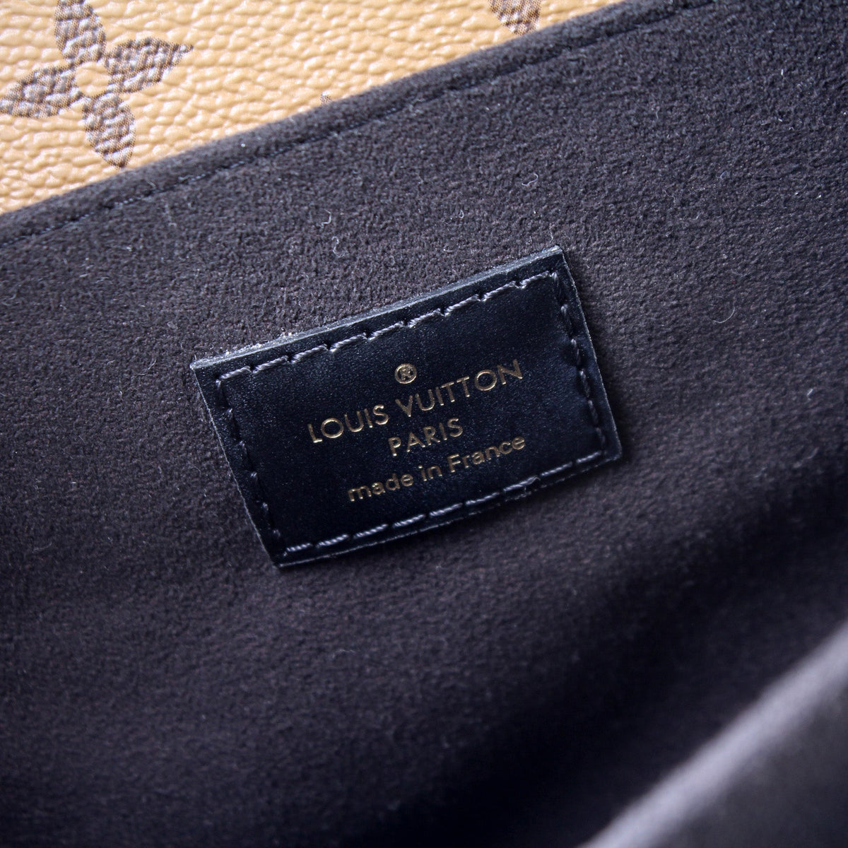 Pochette Metis Monogram Reverse