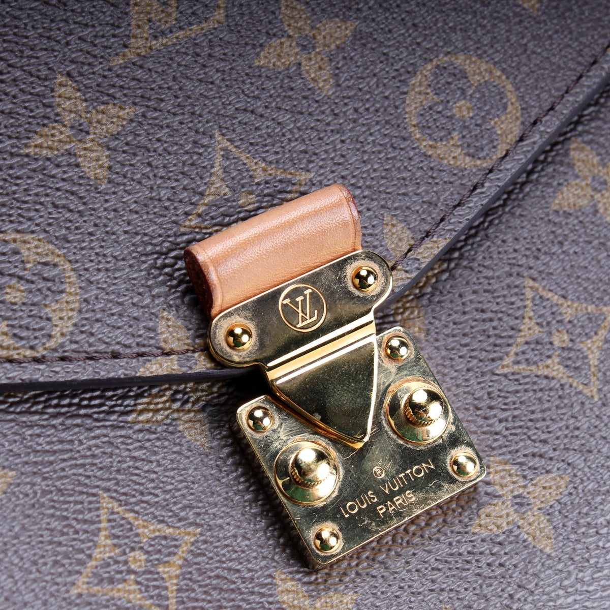 Pochette Metis Monogram