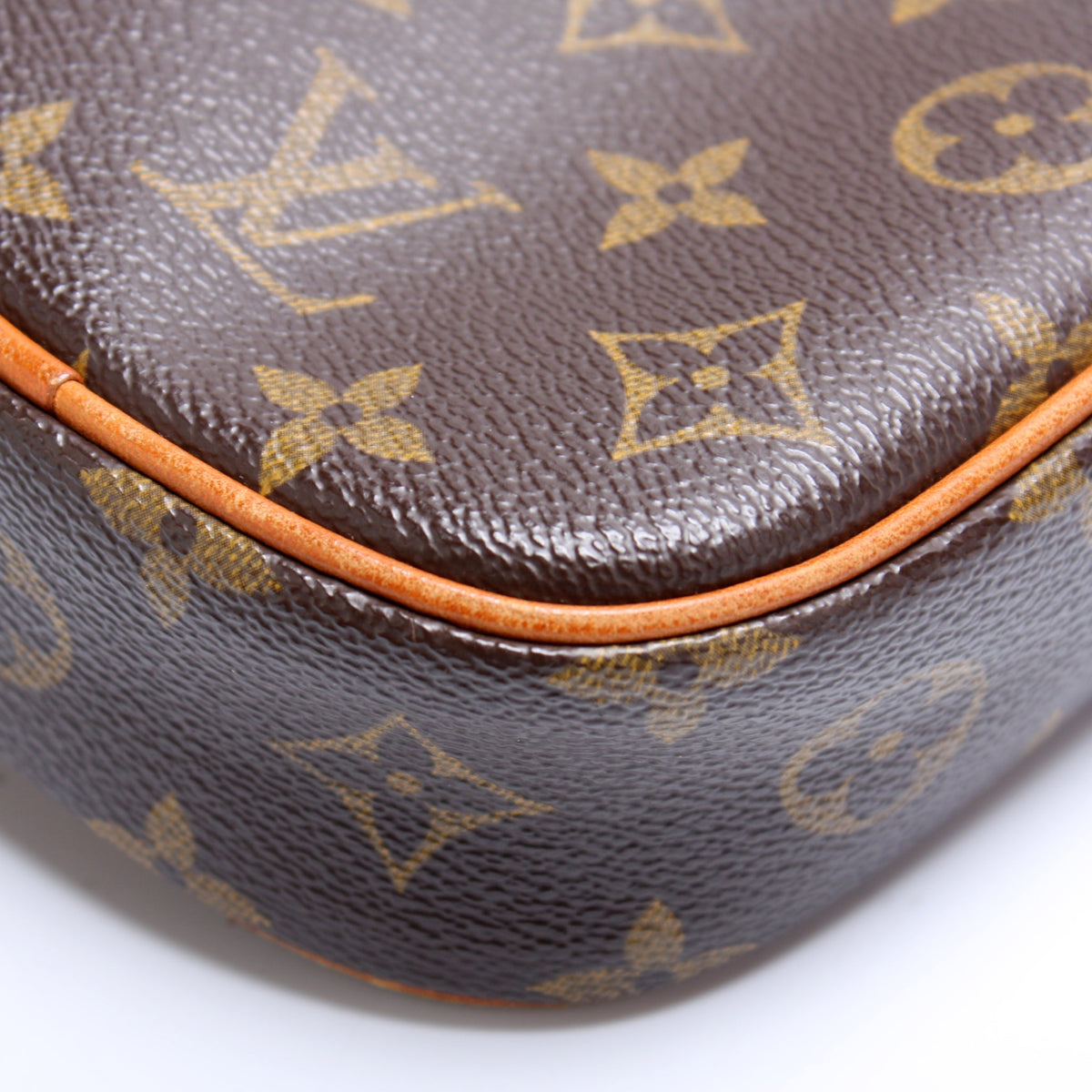 Pochette Gange Monogram