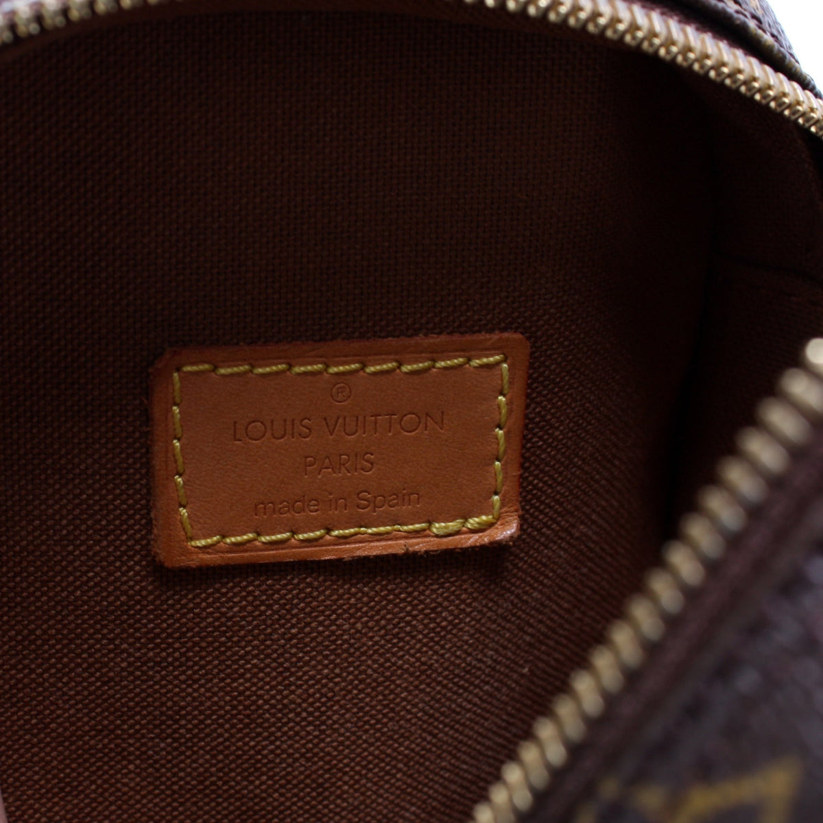 Pochette Gange Monogram
