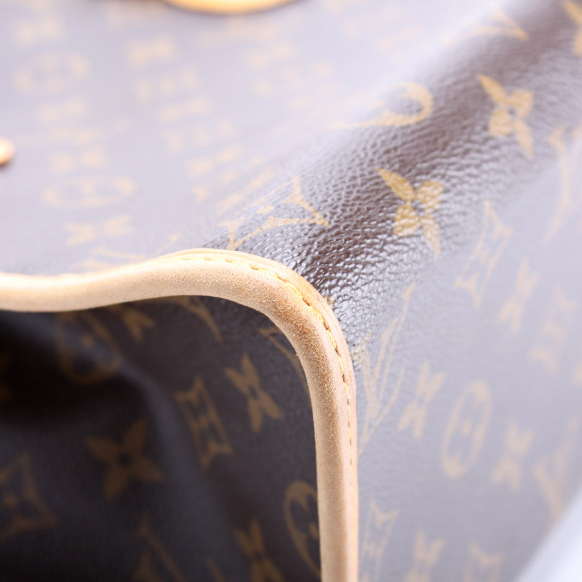 Popincourt Haut Monogram