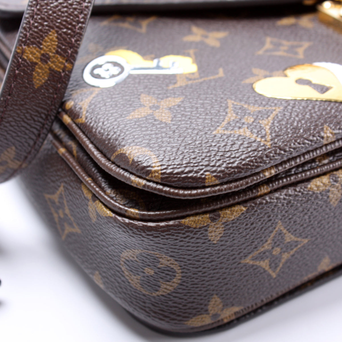 Pochette Metis Monogram Lovelock