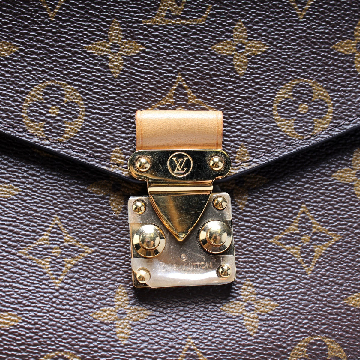 Pochette Metis Monogram