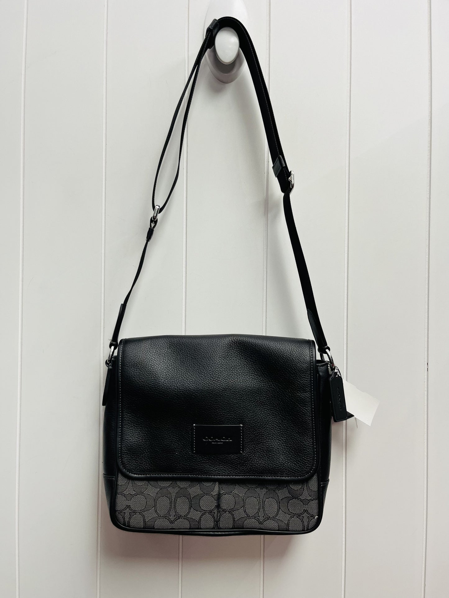 Crossbody Designer By Coach  Size: Medium