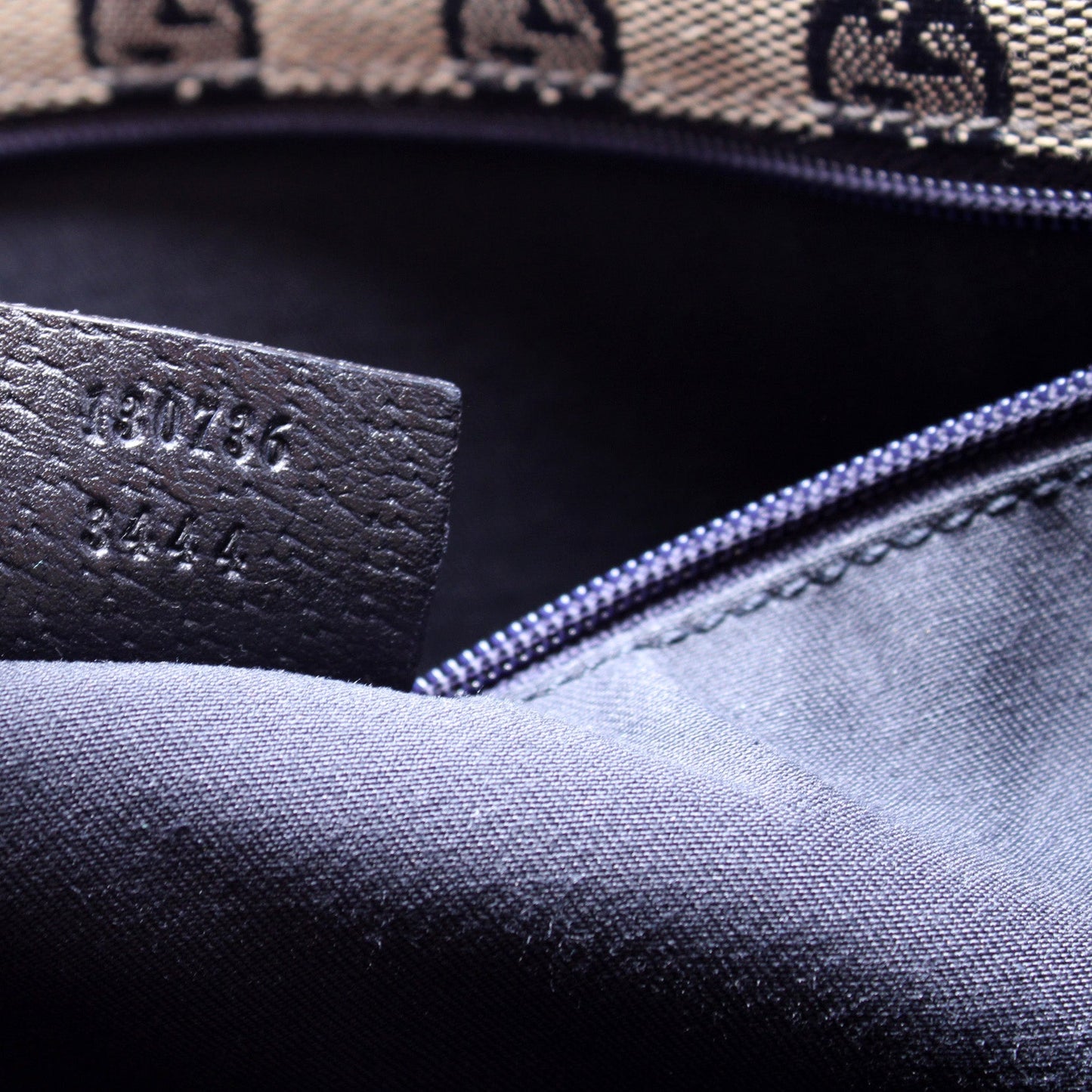 Abbey Leather Tote Medium