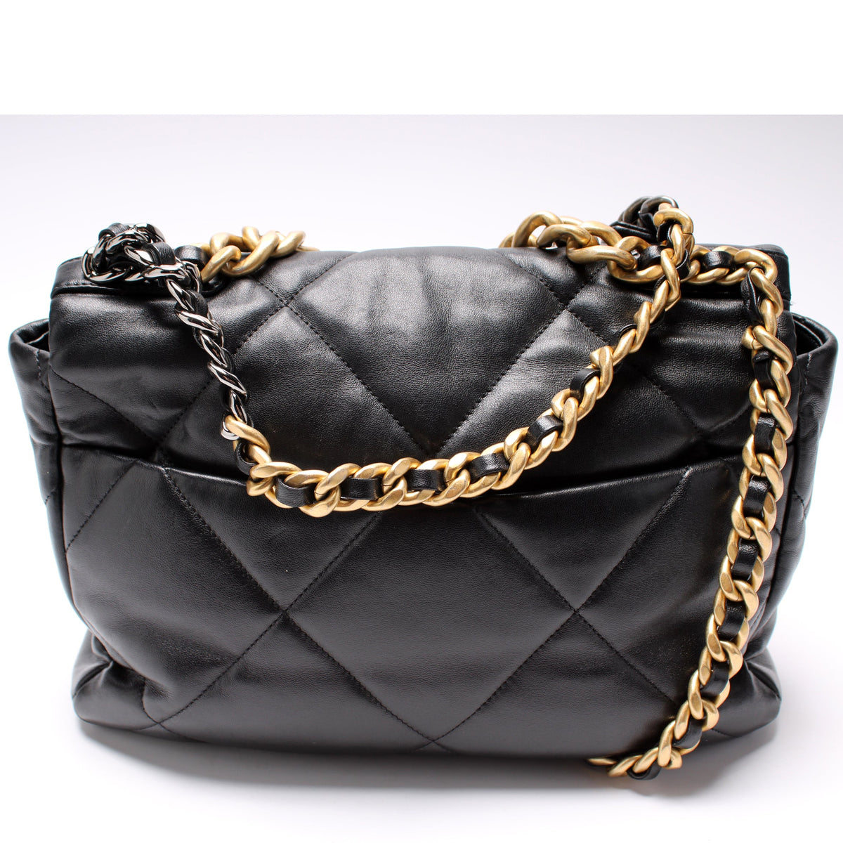 Quilted Goatskin 19 Large Flap 32+M