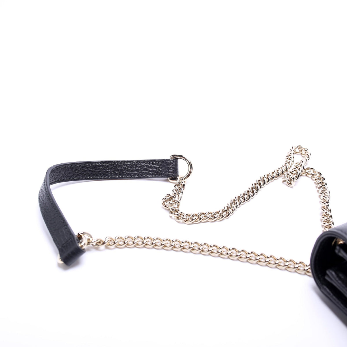 Interlocking GG Shoulder Bag