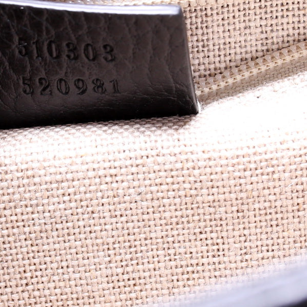 Interlocking GG Shoulder Bag